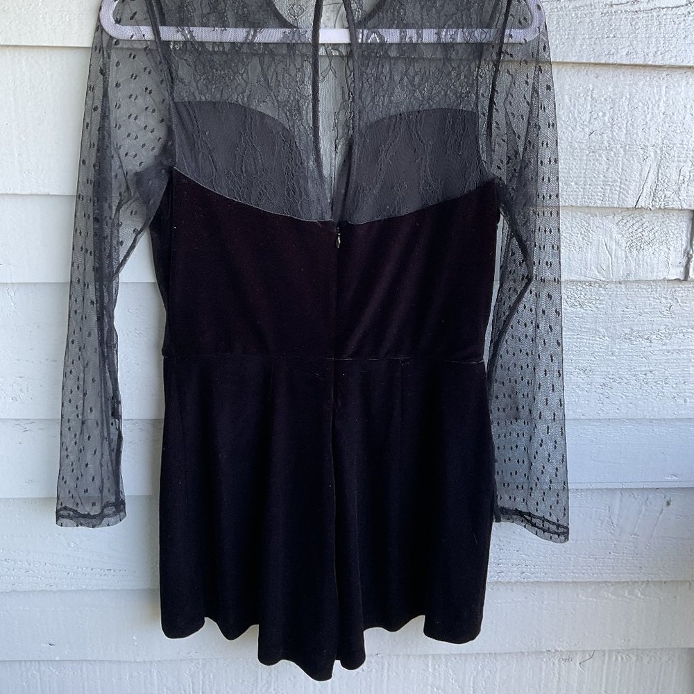 EXPRESS ROMPER***GLAMORATTI TREND - Picture 4 of 5